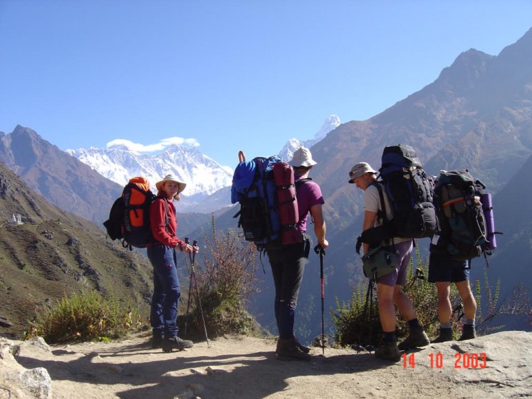 Everest BC-12.jpg